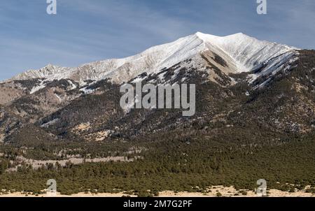 13.580 Fuß Twin Peaks in der Sangre de Christo Mountain Range, Colorado. Stockfoto