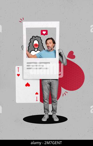 Kreative Fotocollage mittelalter Mann Papierkadre mit fantasievoller Frau mit Lippen-Herz-Ass-Karte isoliert auf Zeichnungshintergrund Stockfoto