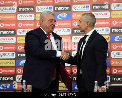 Tirana, Albanien. 09. Januar 2023, Tirana - Albanien. Vorstellung des neuen Managers der albanischen Fußballnationalmannschaft, Sylvinho, und seiner Mitarbeiter Kredit: Nderim Kaceli/Alamy Live News Stockfoto