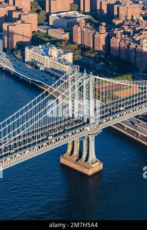Manhattan Bridge East River Parkway New York City Luftbildkamera Stockfoto