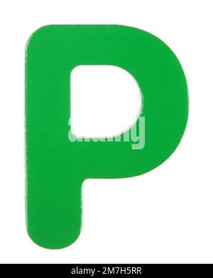 Magnetischer Buchstabe P in Großbuchstaben auf Weiß mit Beschneidungspfad Stockfoto