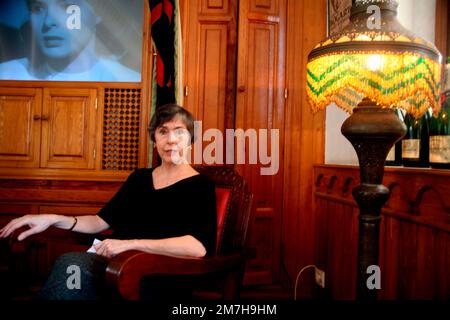 Cathy Kriger, Eigentümer von 'Rick's Cafe' in Casablanca, Eröffnung 2004. Sie starb 2004 im Alter von 72 Jahren. Stockfoto