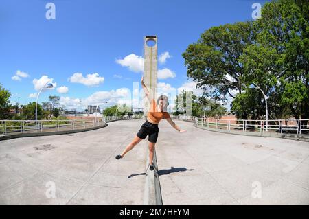 Macapá,Amapá,Brasilien,12. November 2021. Marco Zero Touristendenkmal, das sich in der Stadt Macapá befindet, um die genaue Passage der Äquatorlinie Dividi zu markieren Stockfoto