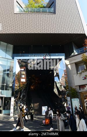 Tokyu Plaza Omotesando Harajuku Einkaufszentrum in Tokio, Japan Stockfoto