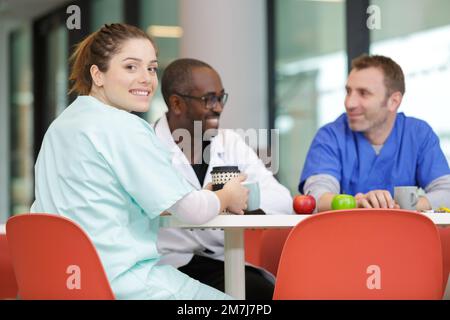 Ärzteteam in der Mittagspause Stockfoto