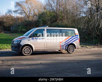 Doel, Belgien, 08. Januar 2023, Fahrzeug der belgischen Polizei des Sicherheitsdienstes Stockfoto