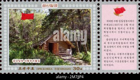 2020 Nordkorea-Stempel. Zum 75. Jahrestag der Befreiung Koreas. Geheime Militärbasen am Mt. Paektu Stockfoto