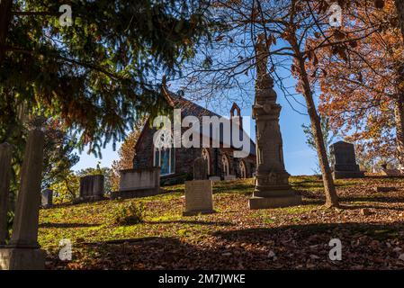 Oak Hill Cemetery Chapel, eine gotische Revival-Kirche auf dem Oak Hill Cemetery, ein historischer Friedhof in Georgetown, ein historisches Viertel, und kommerzielle an Stockfoto