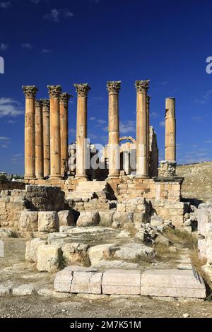 Blick über den Artemistempel in Jerash, Jordanien, Naher Osten Stockfoto