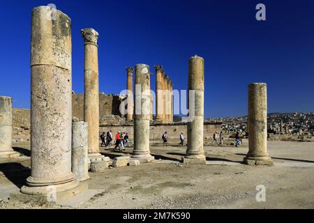 Blick über den Artemistempel in Jerash, Jordanien, Naher Osten Stockfoto