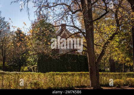 Vornehme Wohngegend von Chevy Chase. Maryland, MD, nordwestlich von Washington, D.C. , USA Stockfoto