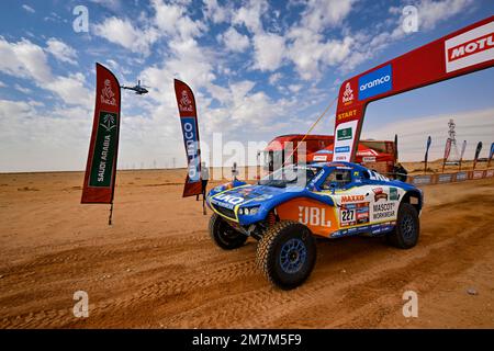 227 CORONEL Tim (nld), CORONEL Tom (nld), Coronel Dakar Team, Century, Auto, Aktion während der Phase 9 der Dakar 2023 zwischen Riad und Haradh am 10. Januar 2023 in Haradh, Saudi-Arabien - Foto Gigi Soldano / DPPI Stockfoto