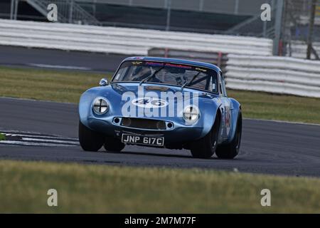 Mike Whitaker, TVR Griffith, Masters Historic Racing, Internationale Trophäe für klassische GT Cars vor '66, ein fünfzigminütiges Rennen mit obligatorischem Pitstop Stockfoto