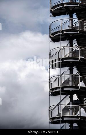 Nottreppen an der Außenseite eines Gebäudes Stockfoto