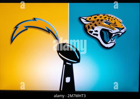 JACKSONVILLE, USA, 10. JANUAR 2023: Los Angeles Chargers vs. Jacksonville Jaguars. NFL Wild Card Runde 2023, Trophäe „Silhouette von Vince Lombardi“ für Stockfoto