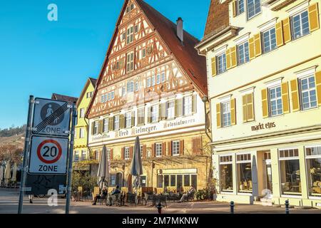 Europa, Deutschland, Süddeutschland, Baden-Württemberg, Esslingen, Straßenszene in der Altstadt von Esslingen Stockfoto