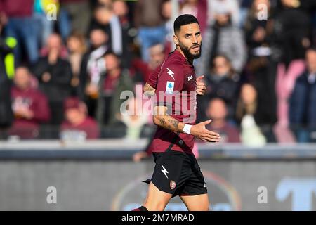 SALERNO, ITALIEN – JANUAR 08: Dylan Bronn von US Salernitana in Aktion während des Spiels der Serie A zwischen US Salernitana und dem Turin FC im Stadio Arechi, Stockfoto