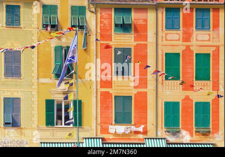 Traditionelle Häuser Fassade, Portofino, Ligurien, Italien Stockfoto