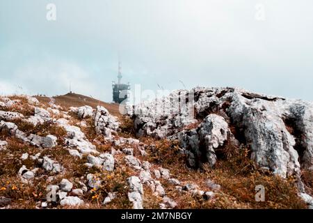 Sendeturm, Chasseral, Berner Jura, Kanton Bern, Schweiz Stockfoto