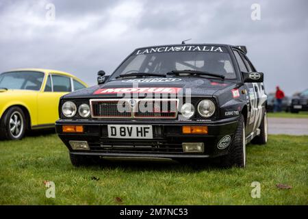 1988 Delta HF Integrale „D 8V HF“ auf der Januar-Scramble im Bicester Heritage am 8. Januar 2023. Stockfoto