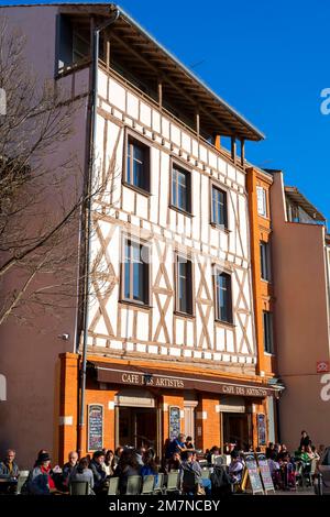 Cafe des Artistes, Place de la Daurade, Toulouse, Frankreich Stockfoto