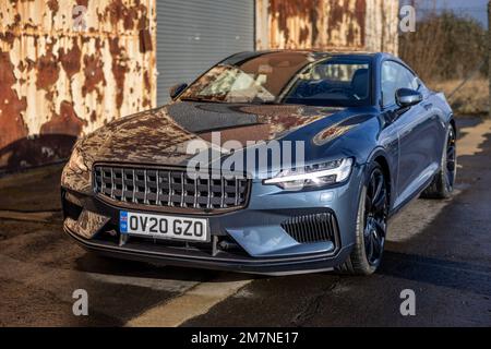 2020 Polestar 1 Sportwagen auf der Januar Scramble im Bicester Heritage am 8. Januar 2023. Stockfoto