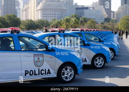 Polizeiwagen, neue Flotte. Transportausrüstung für Militärpolizisten. Strafverfolgungsfahrzeug - 07.03.2018 Rio de Janeiro, Brasilien Stockfoto