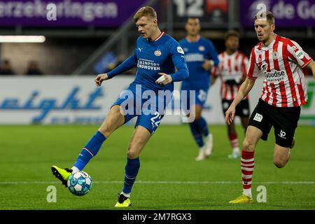 ROTTERDAM, NIEDERLANDE - JANUAR 10: Jarrad Branthwaite von PSV Eindhoven während der niederländischen TOTO-KNVB-Pokalrunde im 2. Spiel zwischen Sparta Rotterdam und PSV in Het Kasteel am 10. Januar 2023 in Rotterdam, Niederlande (Foto: Hans van der Valk/Orange Pictures) Stockfoto