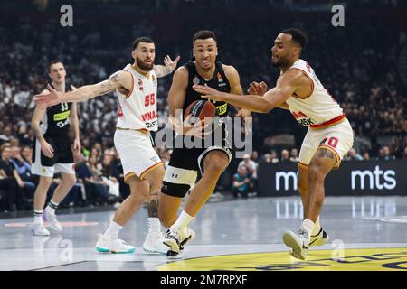 Belgrad, Serbien, 5. Januar 2023. Dante Exum von Partizan Mozzart Bet Belgrad fährt während des EuroLeague-Spiels 2022/2023 von Turkish Airlines zwischen Partizan Mozzart Bet Belgrad und AS Monaco in der stark Arena in Belgrad, Serbien, in den Korb. 5. Januar 2023. Kredit: Nikola Krstic/Alamy Stockfoto