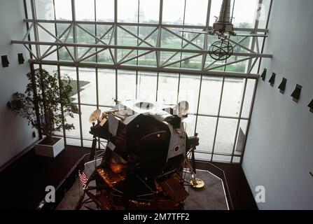 Ein Mondmodul im National Air and Space Museum der Smithsonian Institution. Basis: Washington State: District of Columbia (DC) Land: Vereinigte Staaten von Amerika (USA) Stockfoto