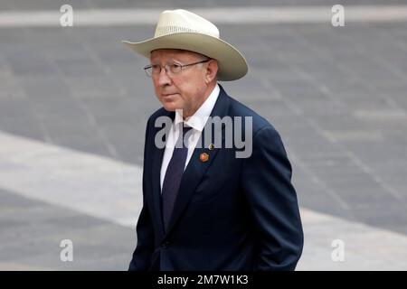 Mexiko-Stadt, Mexiko. 10. Januar 2023. Der Botschafter der Vereinigten Staaten in Mexiko, Ken Salazar, auf dem X-Gipfel nordamerikanischer Führer, im National Palace in Mexico City. Am 10. Januar 2023 in Mexico City, Mexiko. (Kreditbild: © Luis Barron/Eyepix via ZUMA Press Wire) NUR REDAKTIONELLE VERWENDUNG! Nicht für den kommerziellen GEBRAUCH! Stockfoto