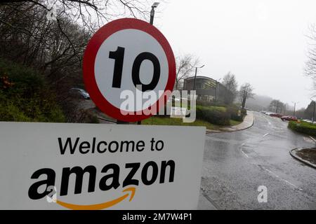 Port Glasgow, Schottland, Großbritannien. 10. Januar 2023. Amazon-Lager in Gourock nach Bekanntgabe der Schließung. Stockfoto