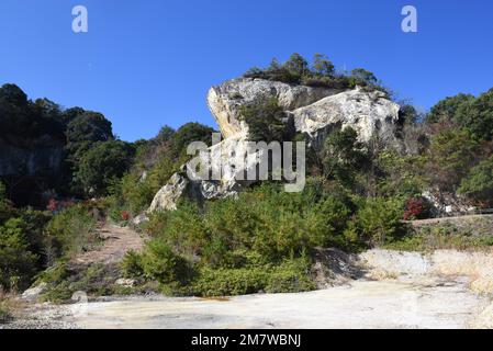 Kaolin-Steinbruch Izumiyama in Arita, Kyushu Island. Der erste Standort, der in Japan für Kaolin entdeckt wurde, den Rohstoff für die Herstellung von Porzellanerde. Stockfoto