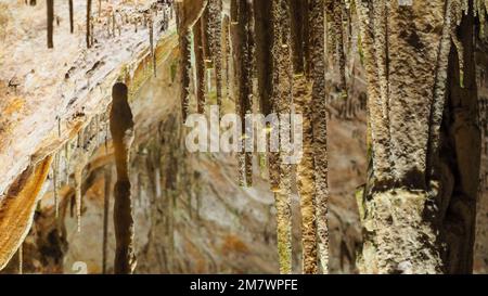 Faszinierende Welt der Tropfsteinhöhle Cuevas del Drach, Mallorca, Spanien Stockfoto