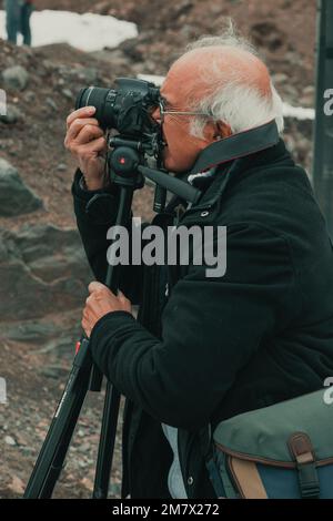 Kajon von Maipu, Chile-22. Juni 2014: Fotograf macht Fotos auf den Anden Stockfoto