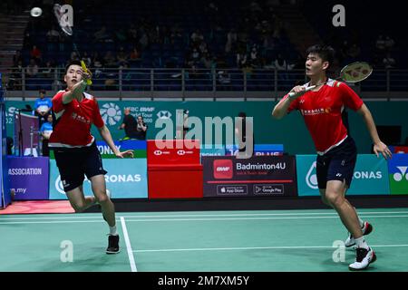 Kuala Lumpur, Malaysia. 11. Januar 2023. Chinas Liu Yuchen/Ou Xuanyi (L) treten am 11. Januar 2023 bei den Malaysia Open 2023 in Kuala Lumpur, Malaysia, in der Männerrunde in der 32 gegen Englands Ben Lane/Sean Vendy an. Kredit: Zhu Wei/Xinhua/Alamy Live News Stockfoto