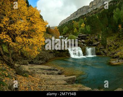 Ordesa-Nationalpark im Herbst Stockfoto