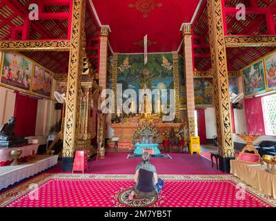 Lampang, Thailand. 21. November 2022. Wat Pong Sanuk Nua Tempel. Der Tempel wurde 2008 zum UNESCO-Weltkulturerbe erklärt. Stockfoto