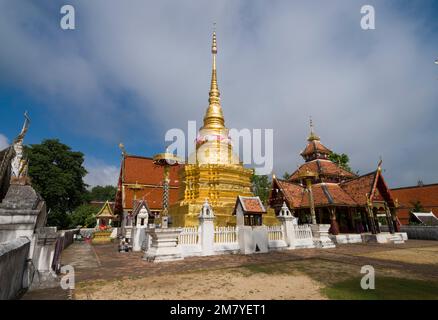 Wat Pong Sanuk Nua Tempel. Der Tempel wurde 2008 zum UNESCO-Weltkulturerbe erklärt. Stockfoto