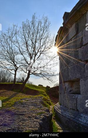 Carsulae (Italien) - eine archäologische römische Stätte in der Region Umbrien, Mittelitalien, neben San Gemini, einer kleinen mittelalterlichen Stadt in der Provinz Terni Stockfoto