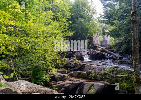 Ruines Carbide Willson, Chelsea, Québec, Kanada Stockfoto