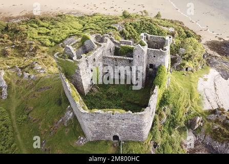 Atemberaubendes Schloss Tioram, Ardnamurchan-Halbinsel, Schottisches Hochland Stockfoto