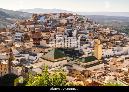 Fantastische Innenstadt von Moulay Idriss, Marokko, Meknes-Viertel, Afrika Stockfoto