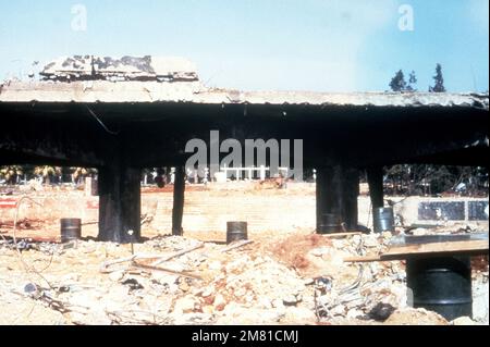 Trümmer markieren den Ort des Hauptquartiers des Marinebattalion Landing Teams und des Barackengebäudes, das bei einem Terroranschlag zerstört wurde. Basis: Beirut Land: Libanon (LBN) Stockfoto