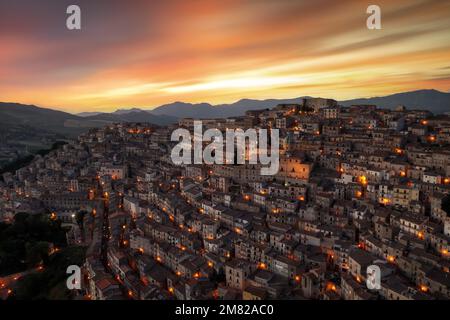 Gangi in Sizilien, Italien, aufgenommen im Sommer 2022 Stockfoto
