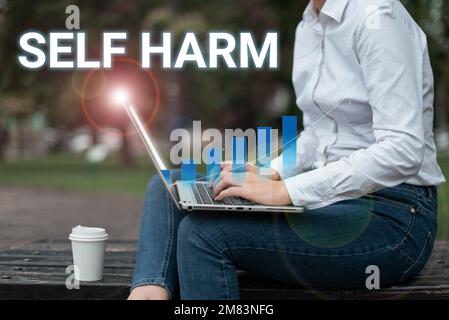 Schild mit der Aufschrift „Self harm“. Wort geschrieben über den Zustand der Gesundheit und des Wohlbefindens und die Fähigkeit, Leistung zu leisten Stockfoto