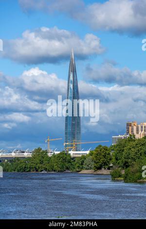 Sankt Petersburg, Russland-07. August 2022: Blick vom westlichen Pfeil der Insel Elagin, Sankt Petersburg, Russland Stockfoto