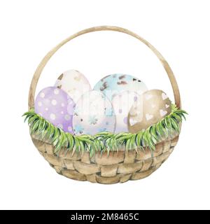 Hausgezeichneter Höhepunkt der Osterfeier in Aquarell. Korb mit bemalten Eiern, Gras, Häschen, Pastellfarben. Isoliert auf weißem Hintergrund Design für Stockfoto