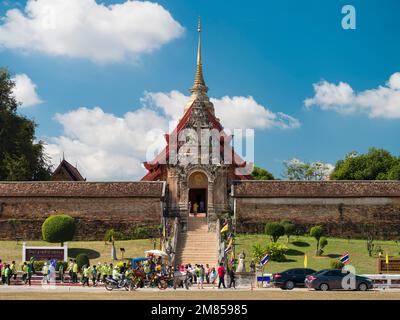 Lampang, Thailand. 22. November 2022. Wat Phra, Der Lampang Luang Tempel. Buddhistischer Tempel im Lanna-Stil. Touristenziel Nord Stockfoto