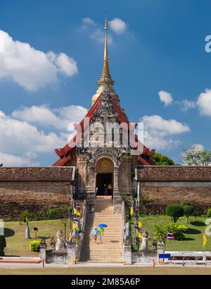 Lampang, Thailand. 22. November 2022. Wat Phra, Der Lampang Luang Tempel. Buddhistischer Tempel im Lanna-Stil. Touristenziel Nord Stockfoto